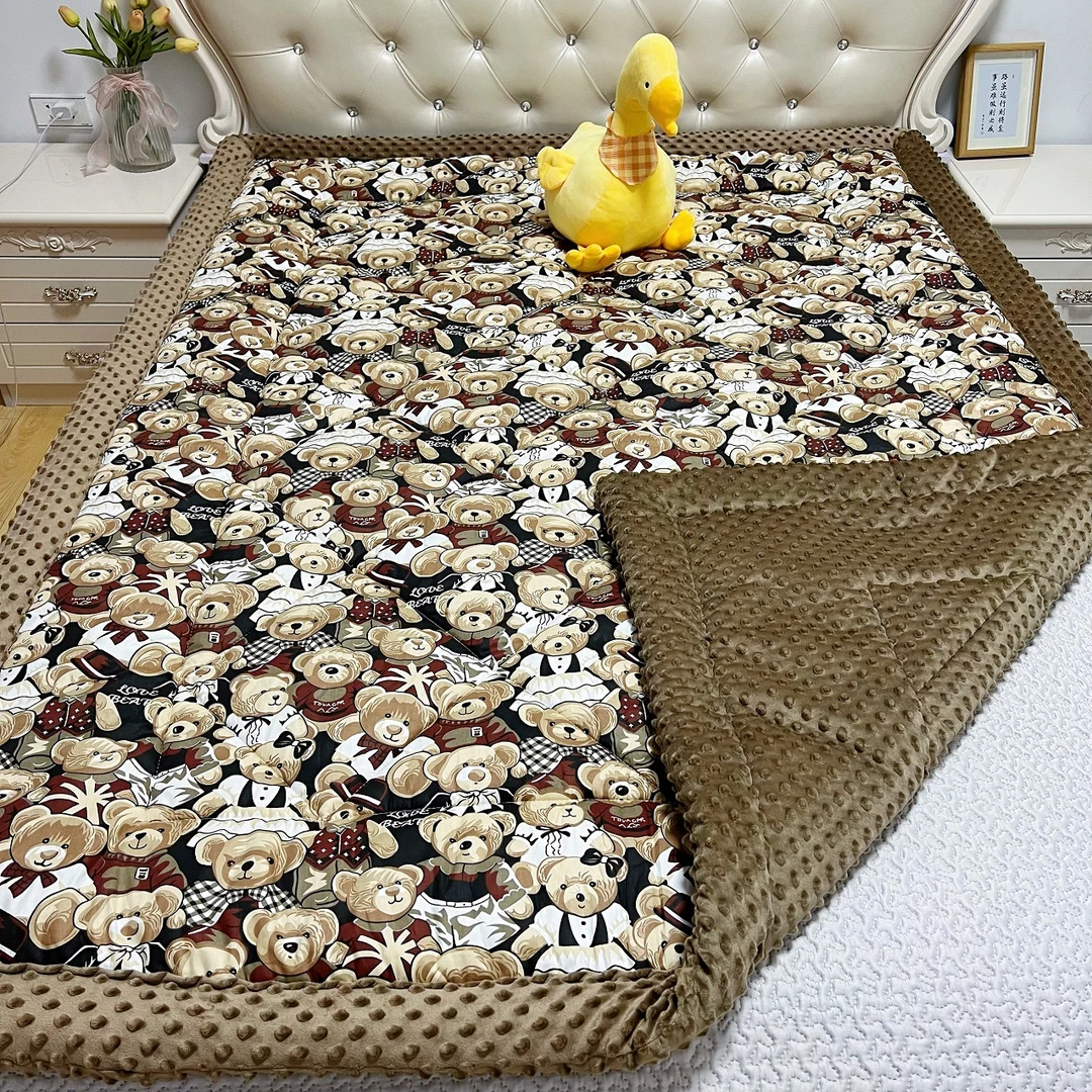 博士熊双人绗缝豆豆被200*230CM四季通用亲肤保暖加厚婴儿绒纯棉