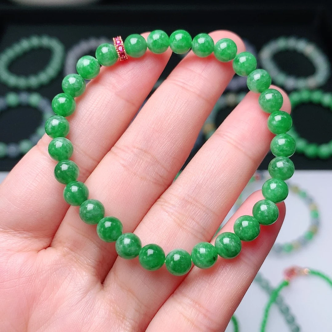 翡翠手链未镶嵌翡翠