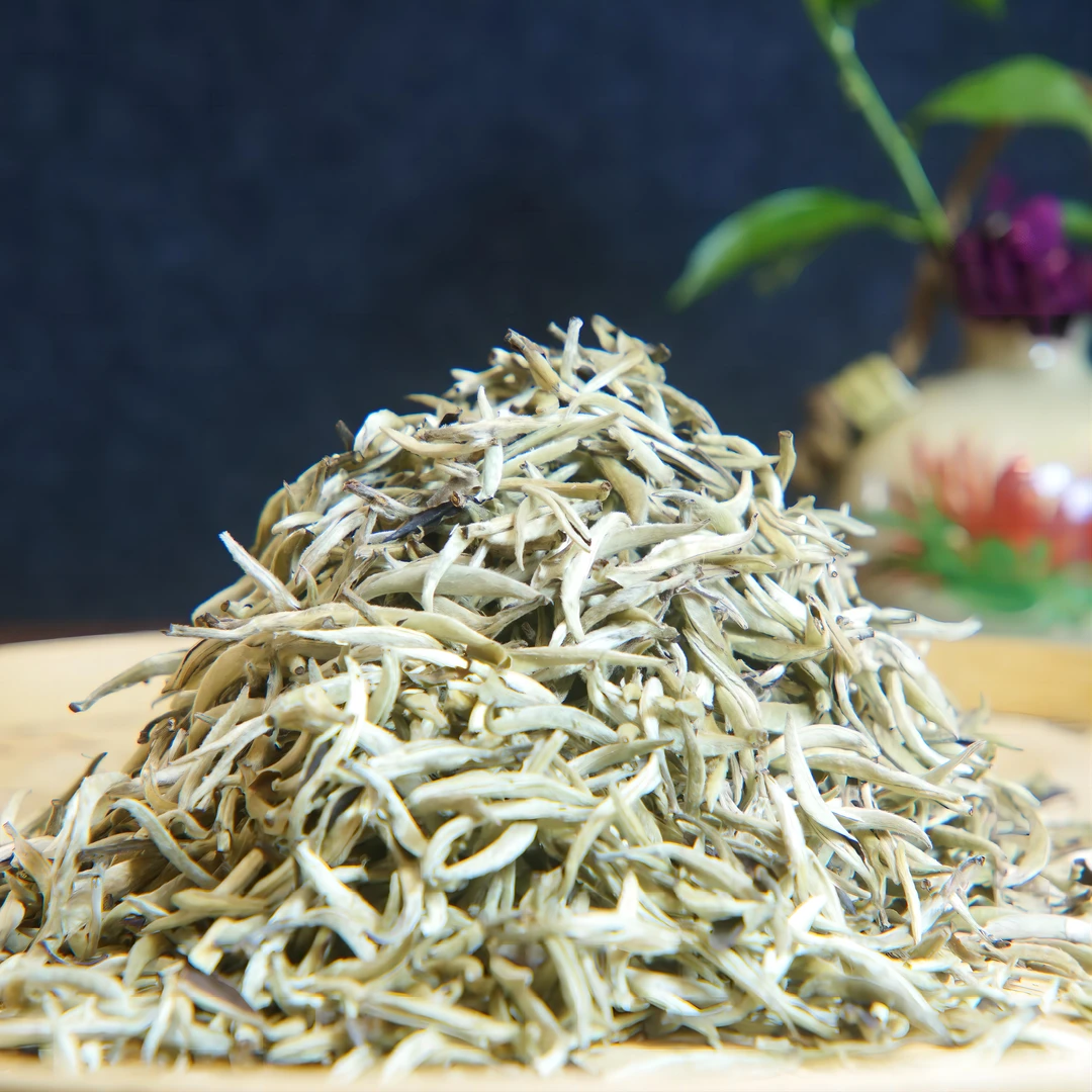 【鸣龙】2023年  白毫银针 散茶醇厚