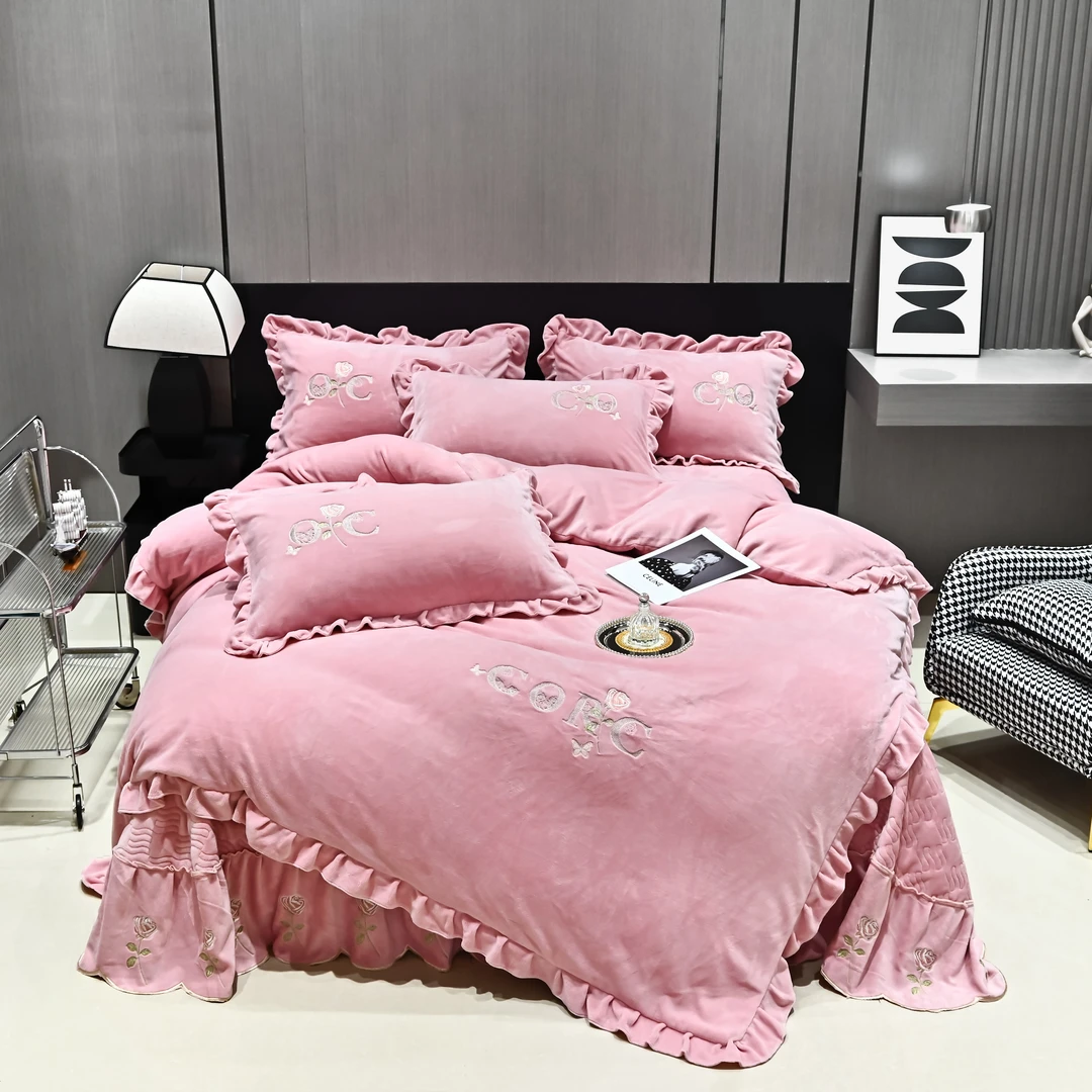 婴儿绒超细腻宝宝婴儿绒床盖款四件套加厚保暖防静电重工绣花被套