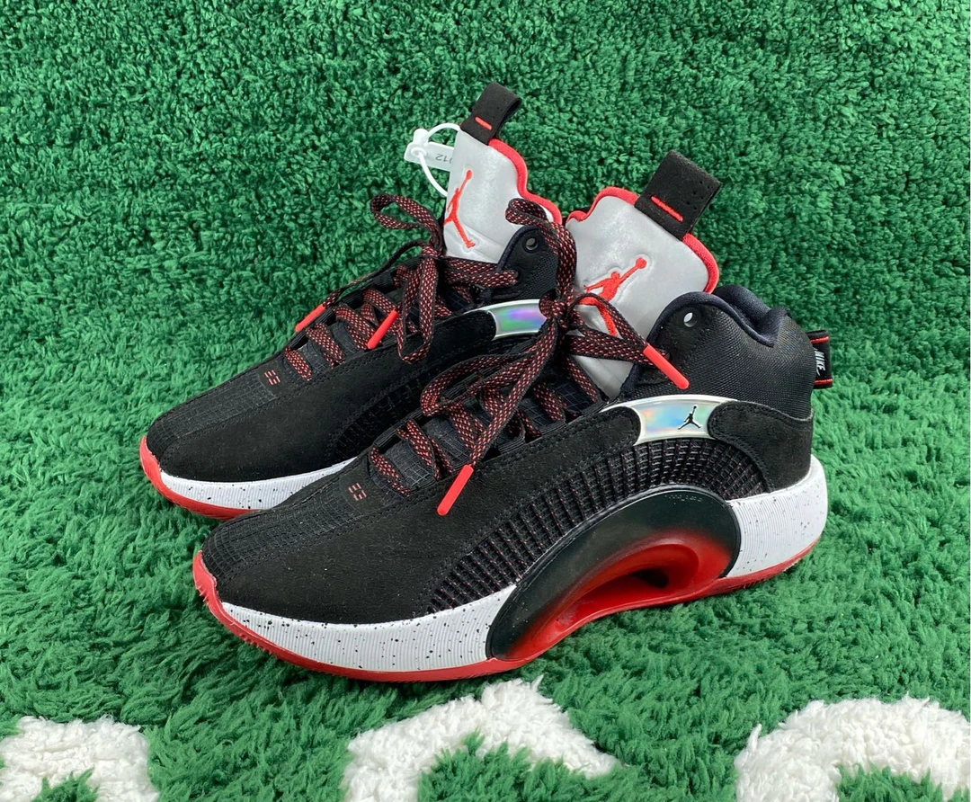41码 AJ35黑红 98新 公价799 篮球鞋编号A012