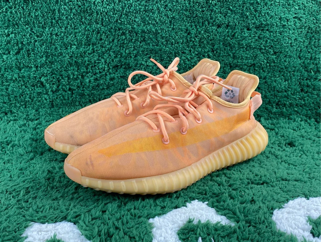 46.5码 Yeezy350 黏土黄 公价799 篮球鞋编号A288