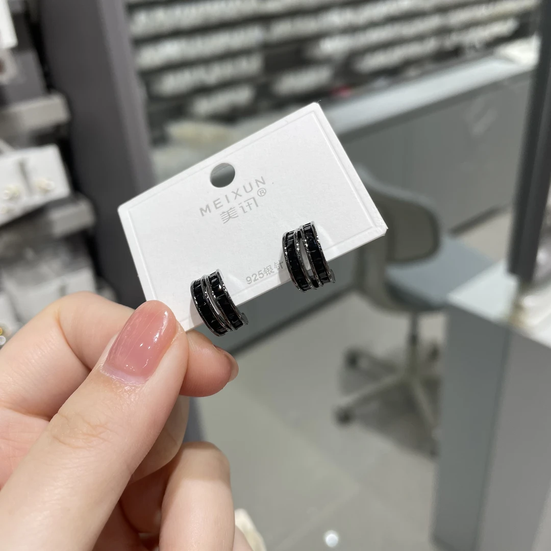 铜合金耳饰 超高版 美讯家极简风时尚秋冬色系耳圈 AE-9994