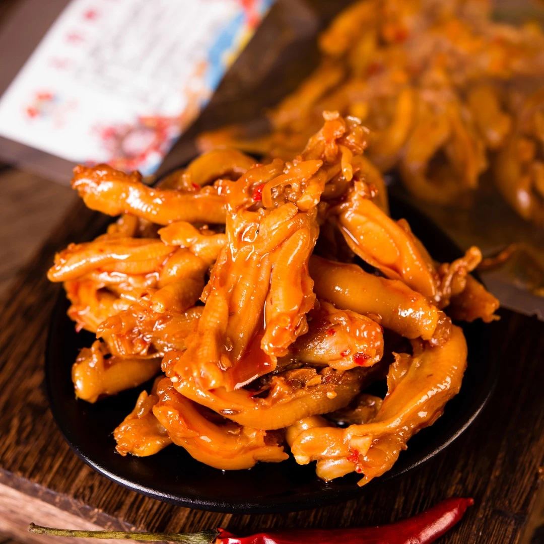 卤良将无骨鸭掌新鲜去骨严选香辣零食80g微辣常温办公室解馋零食