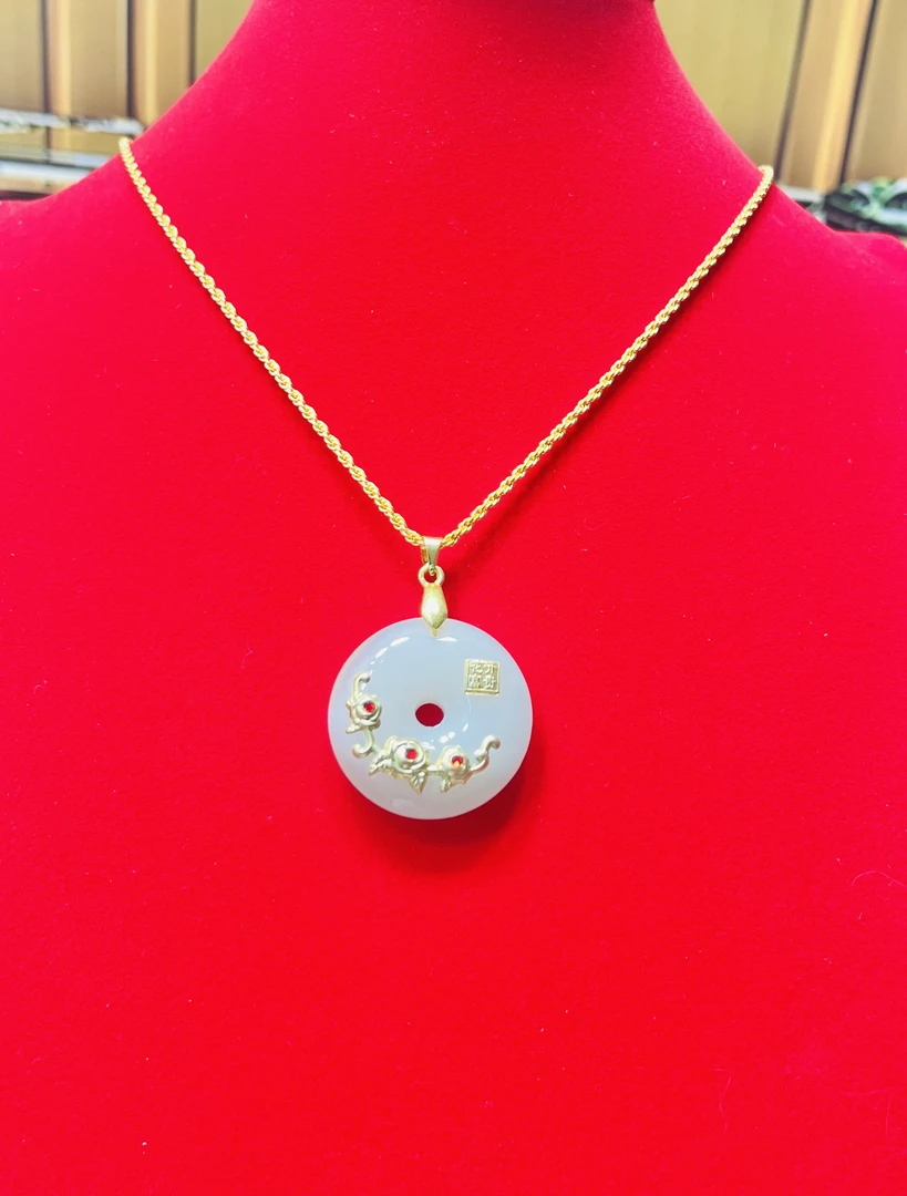 Z070-和田玉吊坠花开富贵平安扣-赠礼盒【DF-A1】