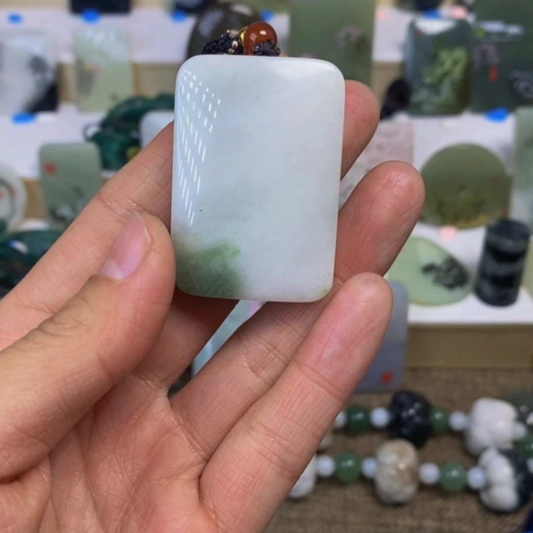 【闪购商品】独山玉颈饰未镶嵌