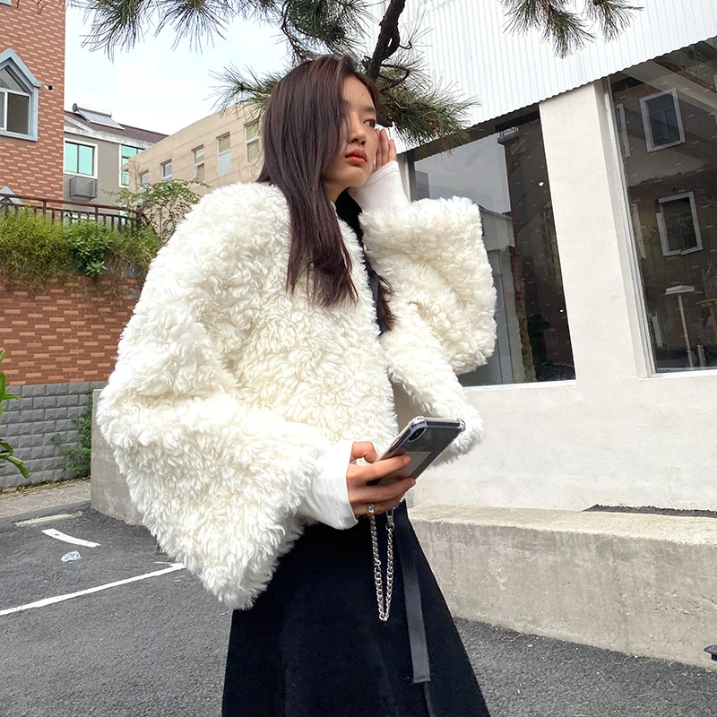 【LaluneDuCiel】LLDC 韩版秋冬白色毛毛短外套女保暖短上衣