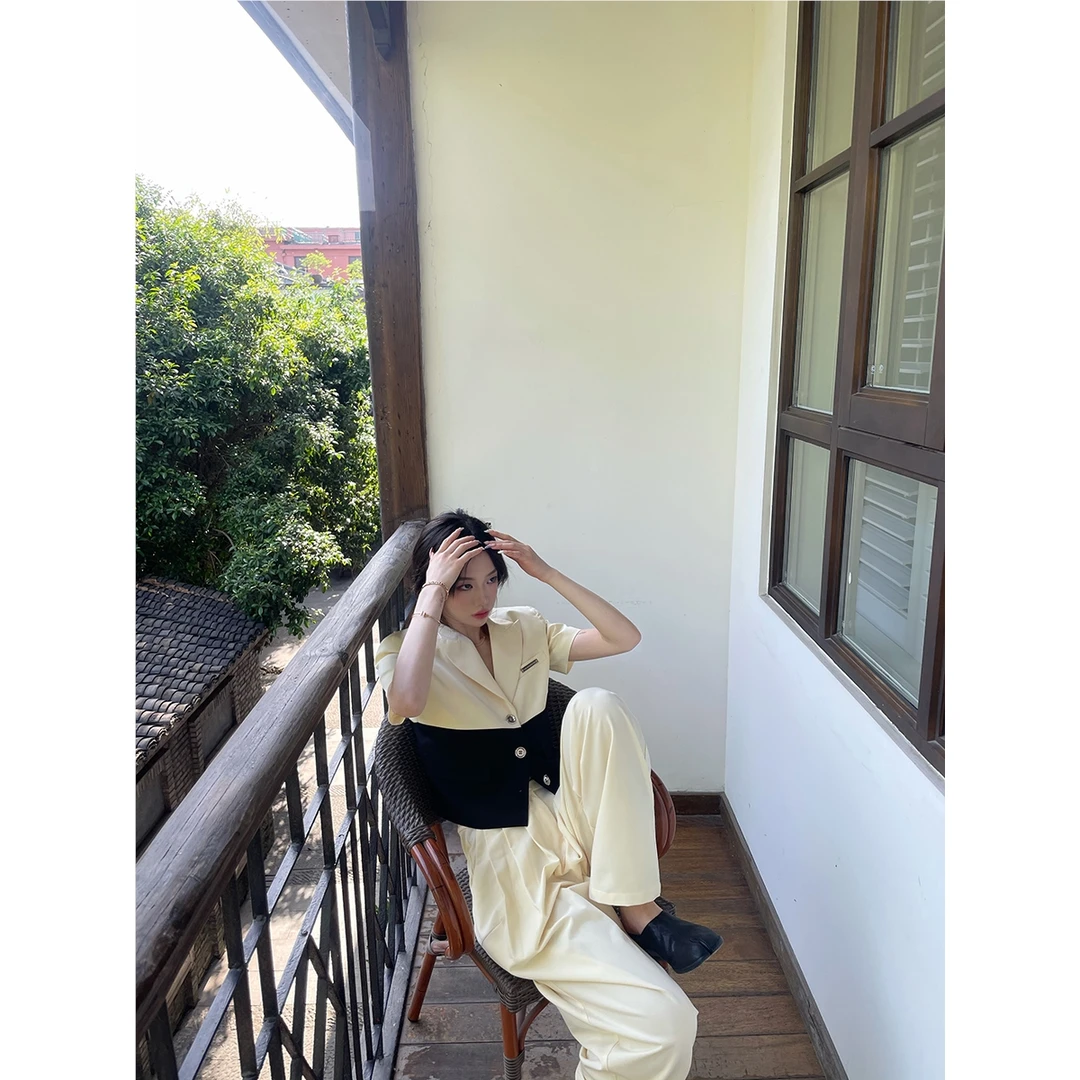 【LaluneDuCiel】LLDC 撞色短袖西装外套+休闲裤时尚两件套装