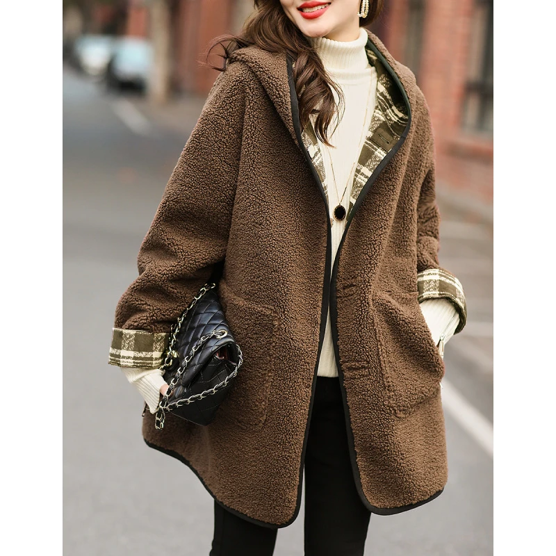 衣品乐原创大码冬季新款个性外穿皮毛一体两面可穿外套女B2209