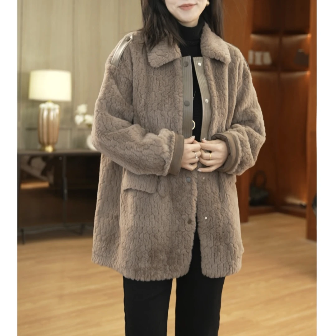 【衣品乐设计款】 宽松大码毛毛外套女士冬季上衣保暖时尚B9265