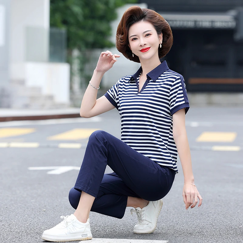 中老年妈妈装夏季短袖条纹T恤上衣女休闲运动服中年长裤两件套装