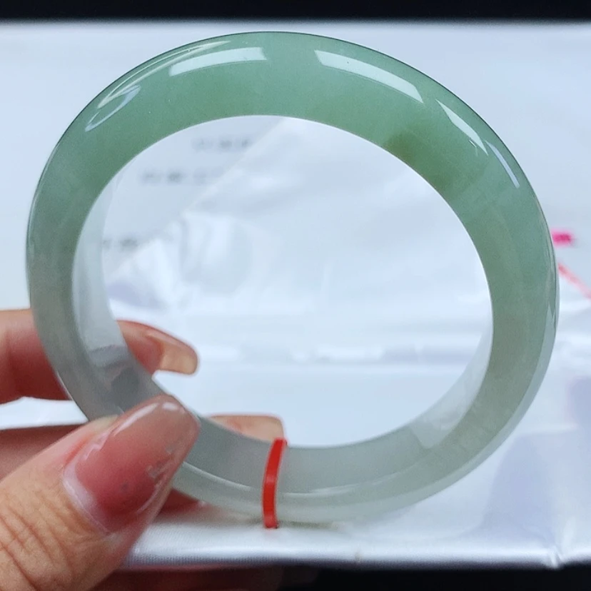 【闪购商品】翡翠手镯未镶嵌 正圈54.8