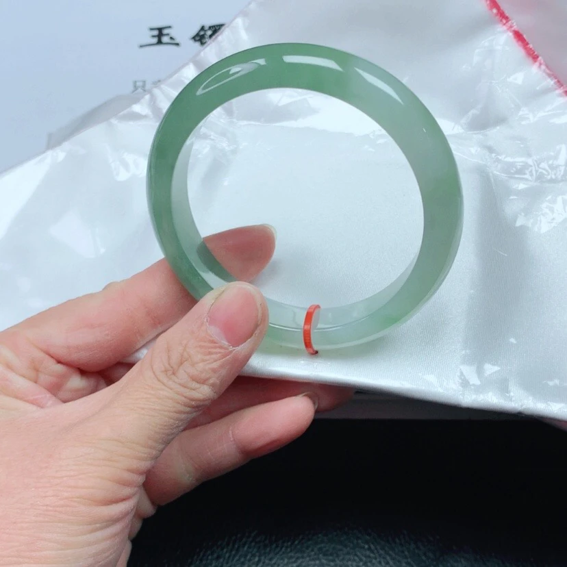 天然翡翠A货手镯59.8圈口