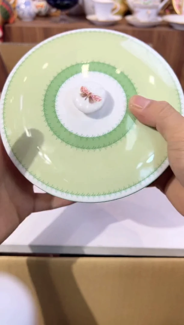 【闪购商品】瓷摆件L106