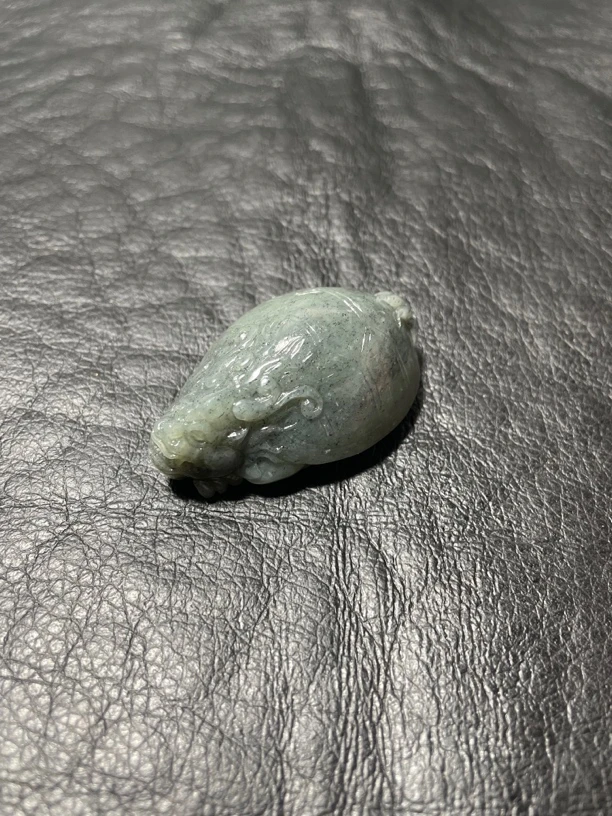 和田玉青花龙龟立体雕刻