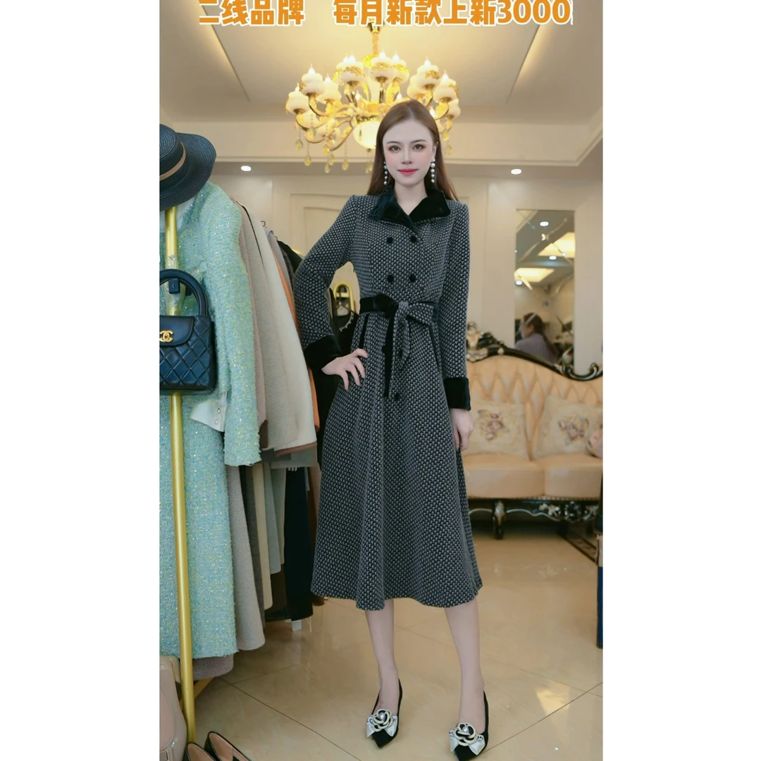 梦想服饰高档时尚连衣裙2024秋冬季新款收腰显瘦女装裙6310