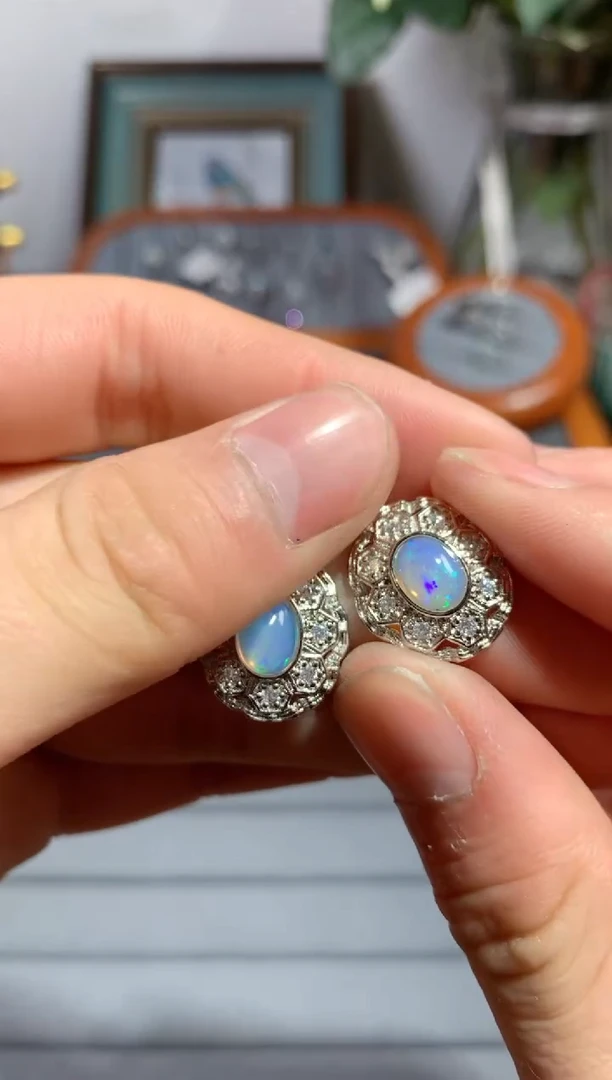 【闪购商品】水晶.银S925镶嵌A18多样性发货