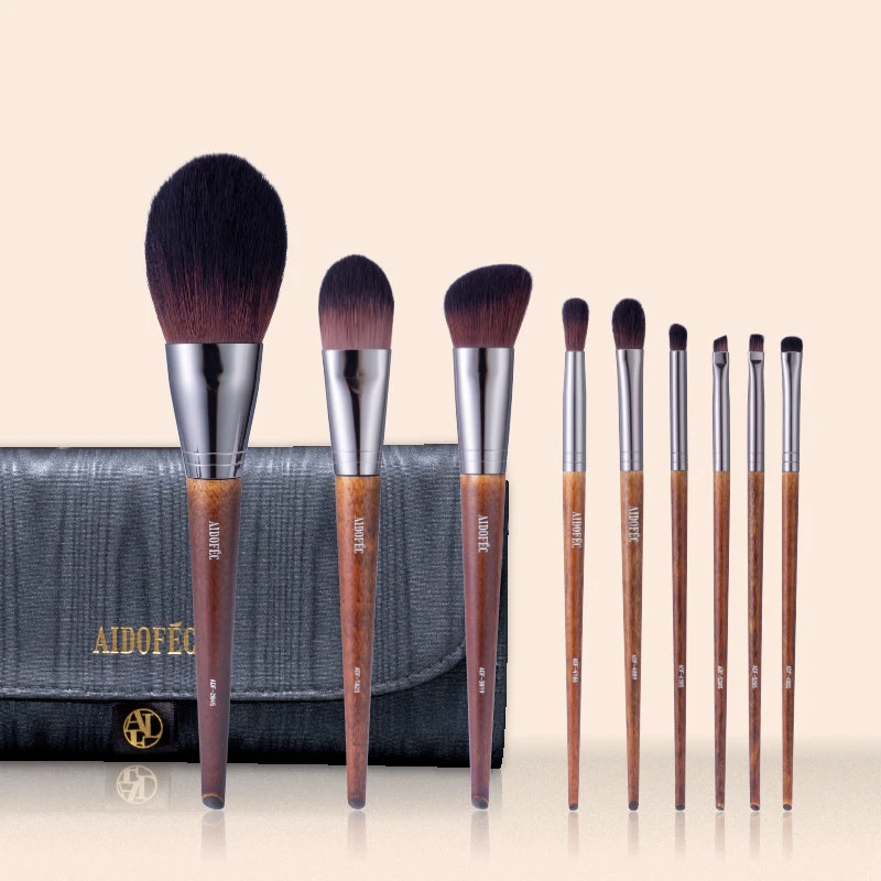 爱得菲9支零感纤柔专业化妆套刷软毛便携柔软初学者适用送刷包