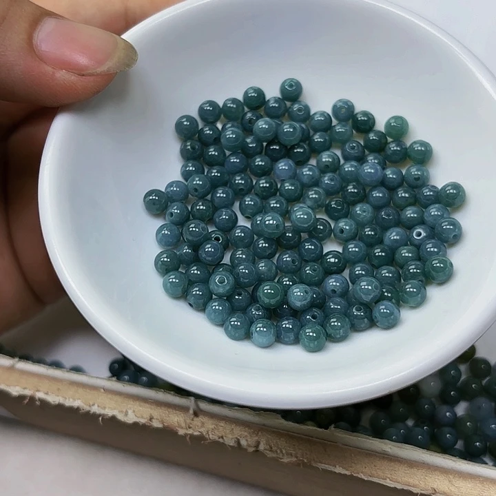 翡翠手链未镶嵌散珠120+5颗卡4.8