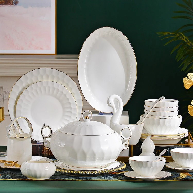 景德镇水晶之恋高档70件套装简约欧式碗碟盘骨家用餐具一套家庭用