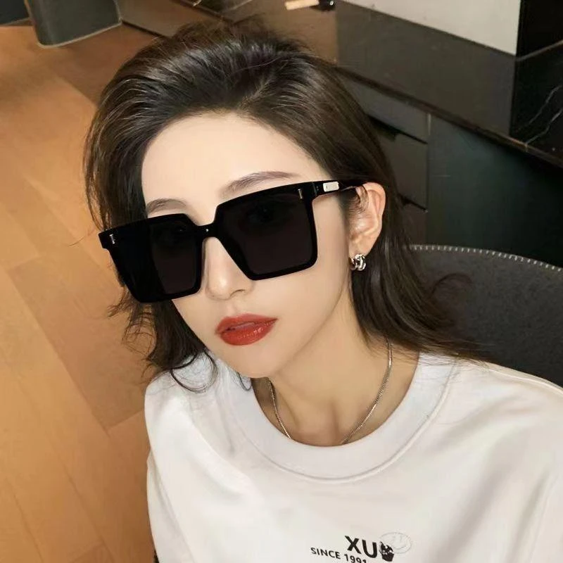 帕森精品高级感ins防晒墨镜女款方框显脸小开车防紫外线偏光太阳