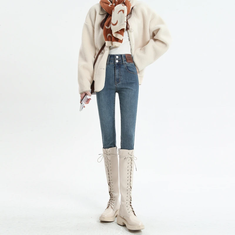 春季弹力高腰双扣小脚牛仔裤女2025新款修身百搭显瘦设计感铅笔裤