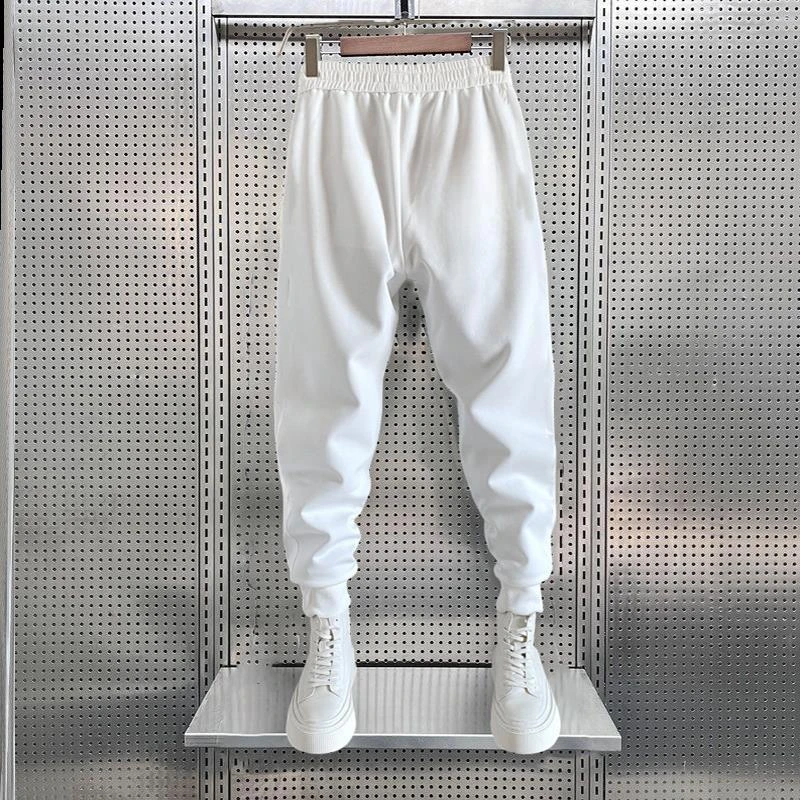 原创时尚男生学院风秋冬裤子男士卫裤九分休闲裤Q84运动垂感早秋