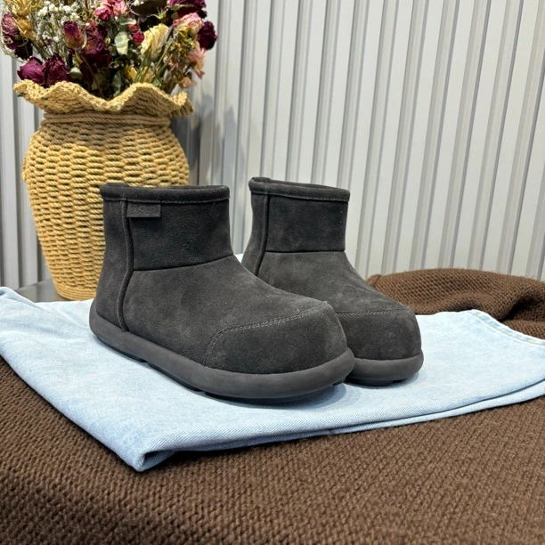 小雨家【韩版】娃娃头小众设计百搭勃肯棉靴