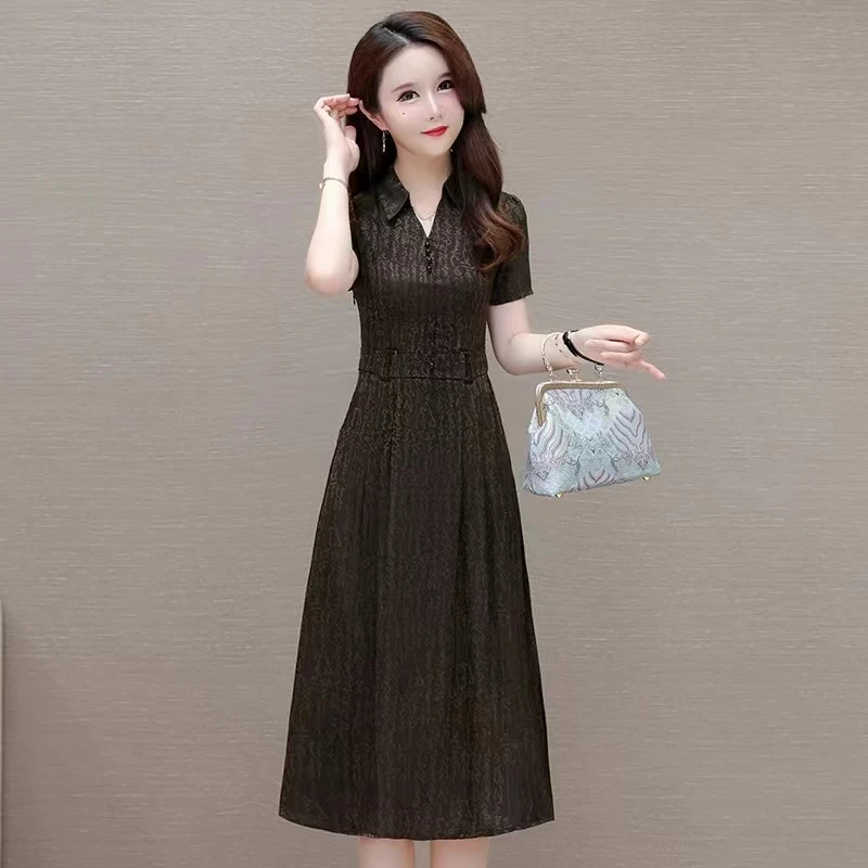 X967 气质女装连衣裙2024夏季新款时尚轻奢洋气翻领腰带圆扣A字裙