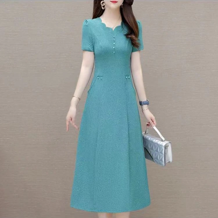 M117 气质连衣裙女秋显瘦收腰时尚减龄遮肉休闲连衣裙