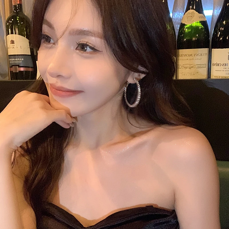 合金耳饰 极简满钻大圆圈耳环高级感百搭素圈耳圈