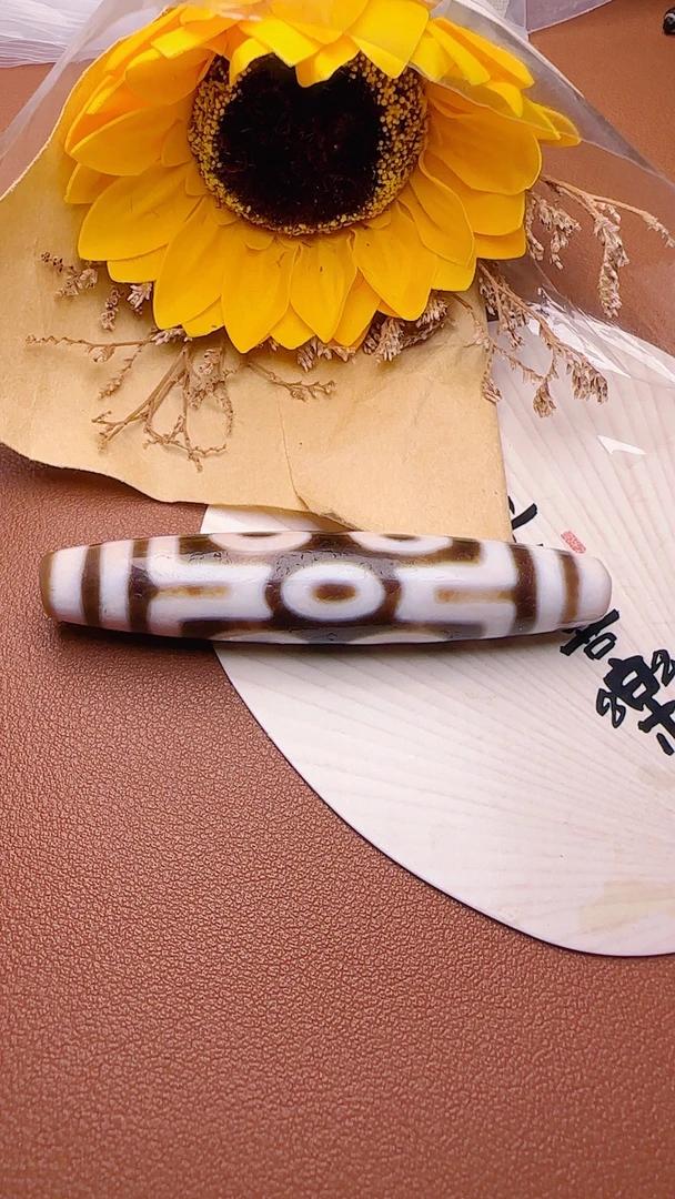 超大尺寸坛城七眼珠 通体奶白强光不透无纹满红砂少鱼鳞75.4×15mm