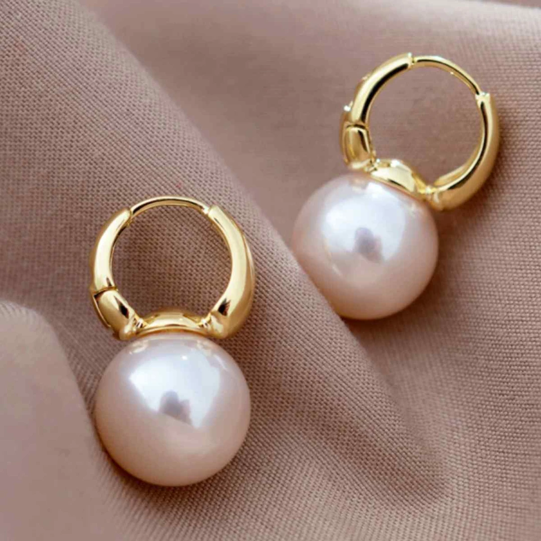 合金耳饰 法式耳扣耳环气质高级感耳钉2024年超火新款爆款耳饰