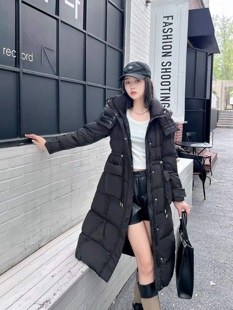 Miss.shamira/莎米拉羽绒服时尚百搭白鸭绒加厚连帽保暖长款过膝