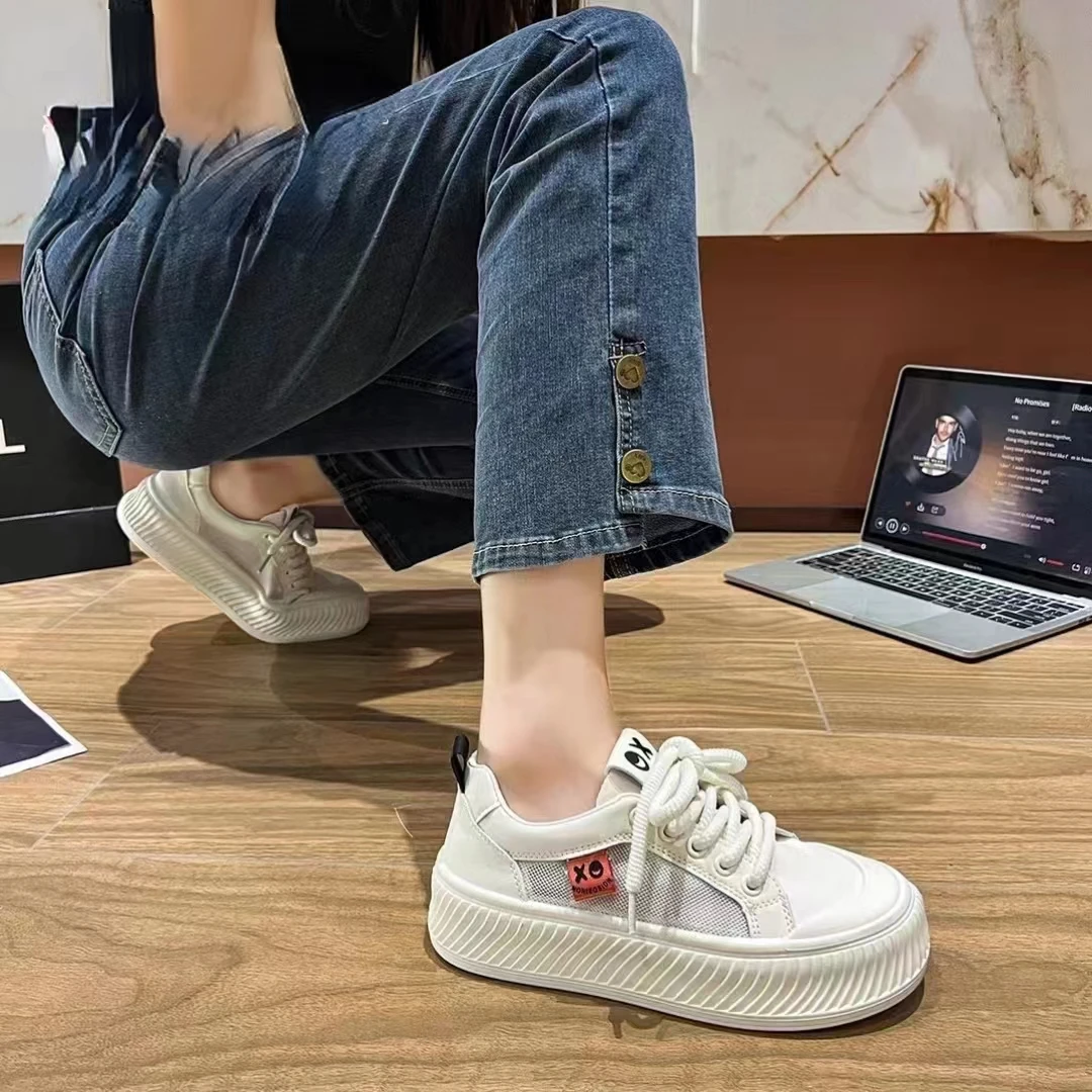 小敏家 清货 ~ 夏季可爱配裙子厚网面小白鞋 软底休闲鞋28-22