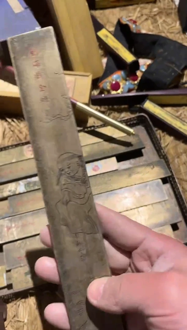 【闪购商品】密胺摆件135s一个