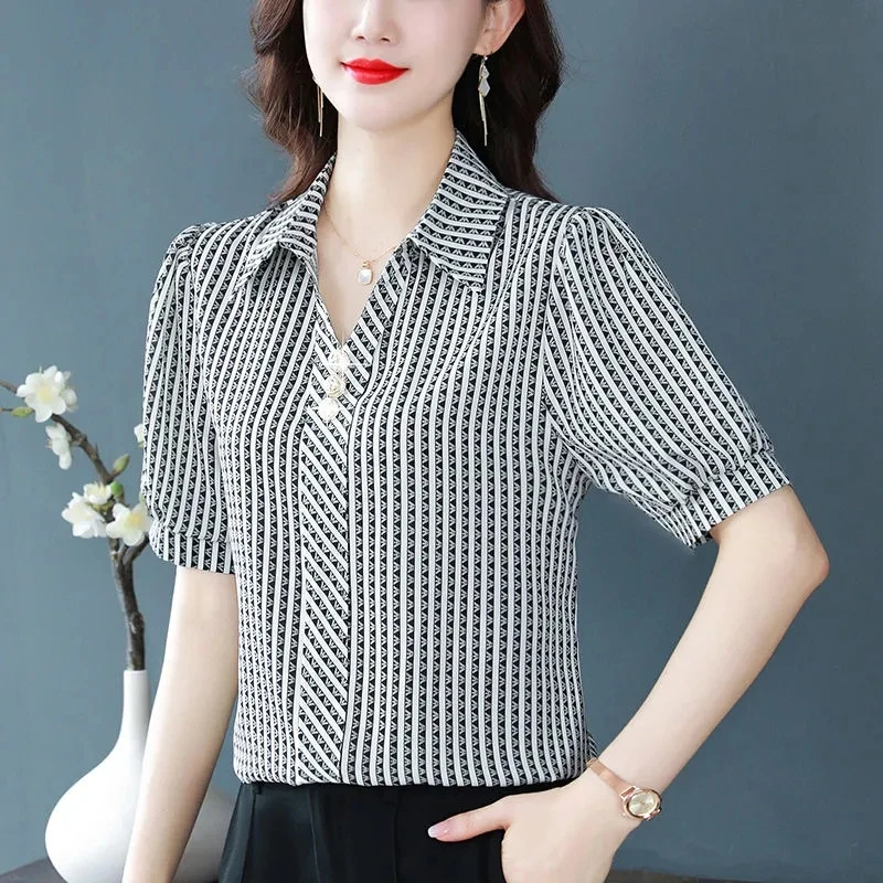 条纹衬衫女士气质小衫夏季大码宽松时尚遮肚桑蚕丝雪纺衫上衣女