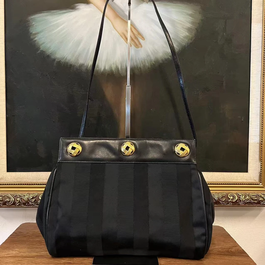 95新 FERRAGAMO/菲拉格慕 95466菲拉格慕单肩包经典手提