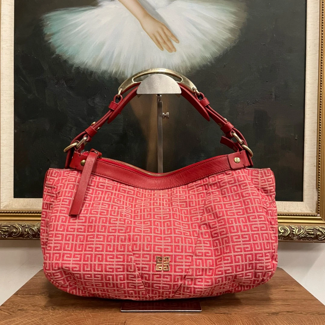 95新 Givenchy/纪梵希 纪梵希斜挎包/85250经典单肩