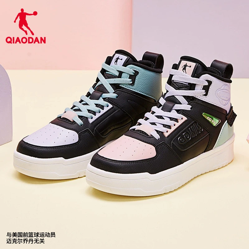 乔丹板鞋2025新款革面高帮板鞋潮流百搭休闲鞋鸳鸯鞋女运动鞋