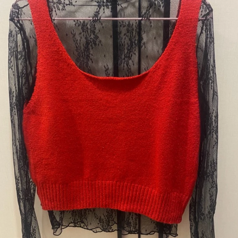 毛衣柔软舒适背心可单穿的 2024秋冬季新款百搭女神气质款网红