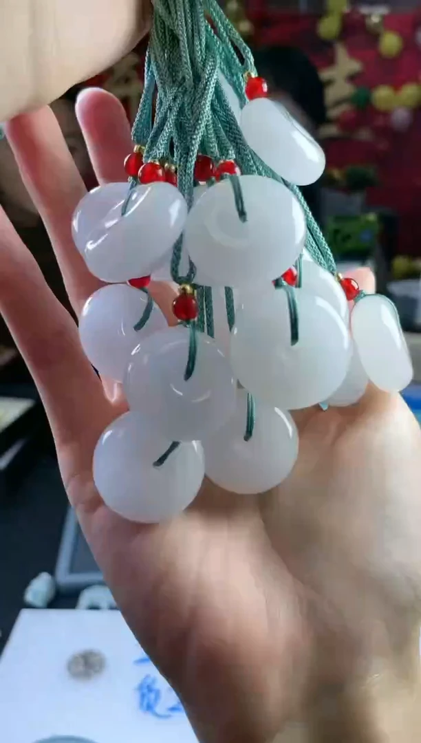 【闪购商品】石英质玉（金丝玉）颈饰未镶嵌HF平安扣单件多样性发