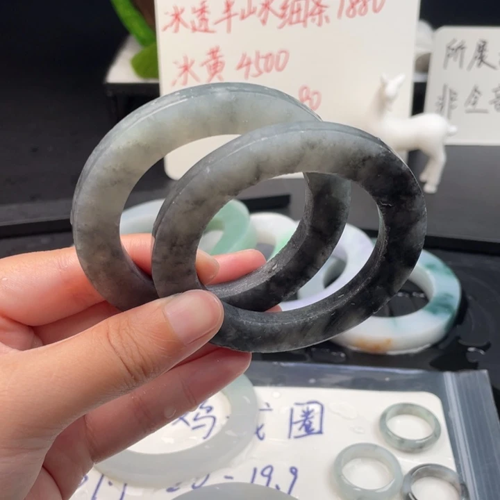 定制翡翠翡翠手镯未镶嵌锦**端