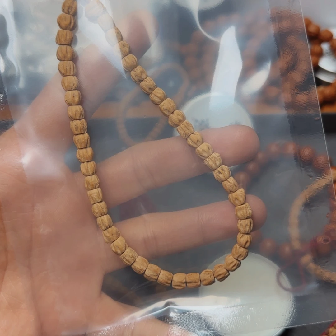 【闪购商品】柏香籽/百香籽吊坠s****按