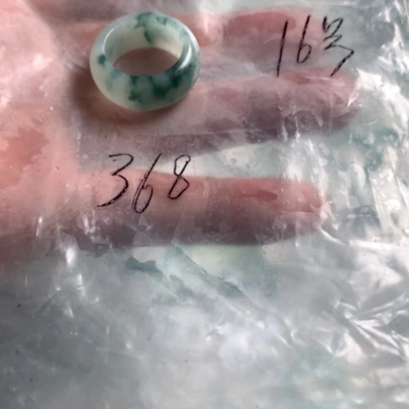 【闪购商品】定制翡翠未镶嵌嗯*