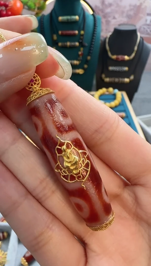 【闪购商品】玛瑙吊坠18K金镶嵌18K金