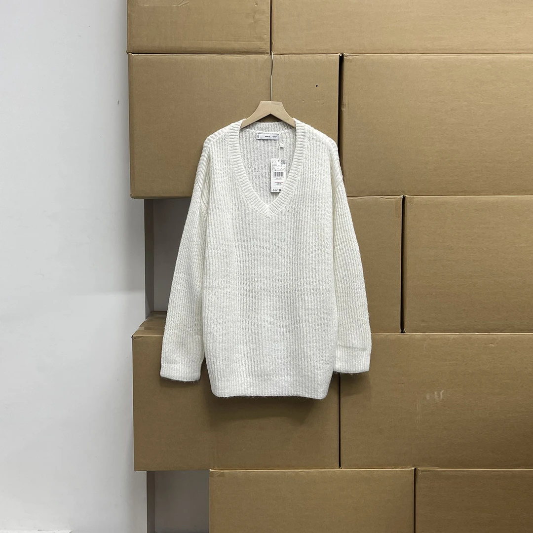 2024秋装新款简约纯色百搭粗线针织衫V领落肩长袖套头毛衣女