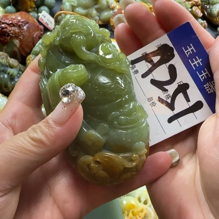 岫岩河磨玉（透闪石质玉）手把未镶嵌赛*