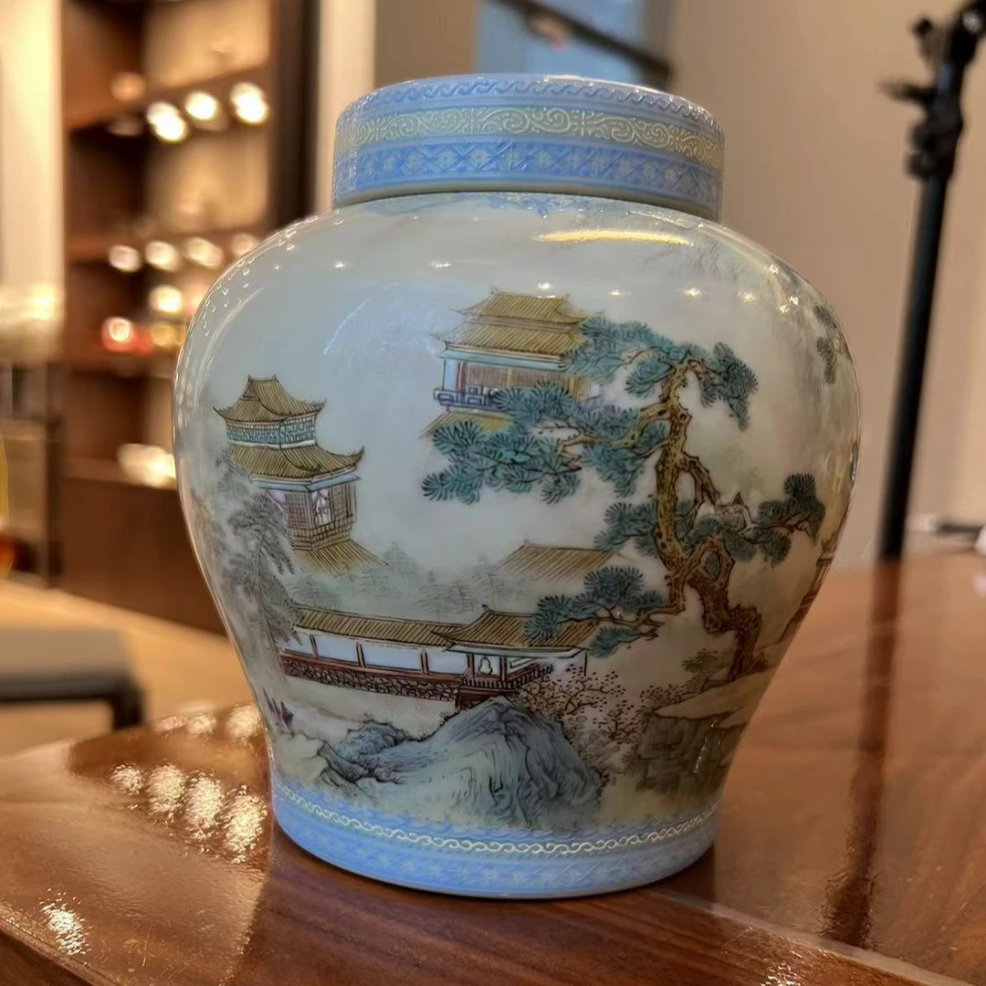 景德镇纯手绘翠边山水盖罐