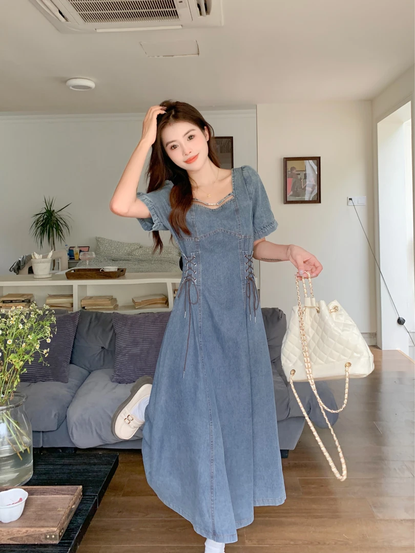 现货法式气质牛仔连衣裙女2024新款小众收腰显瘦长款裙子韩版